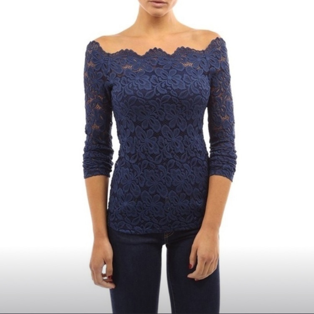 🎀Hot item! 🎀 Sexy and elegant lace top! - Picture 7 of 7